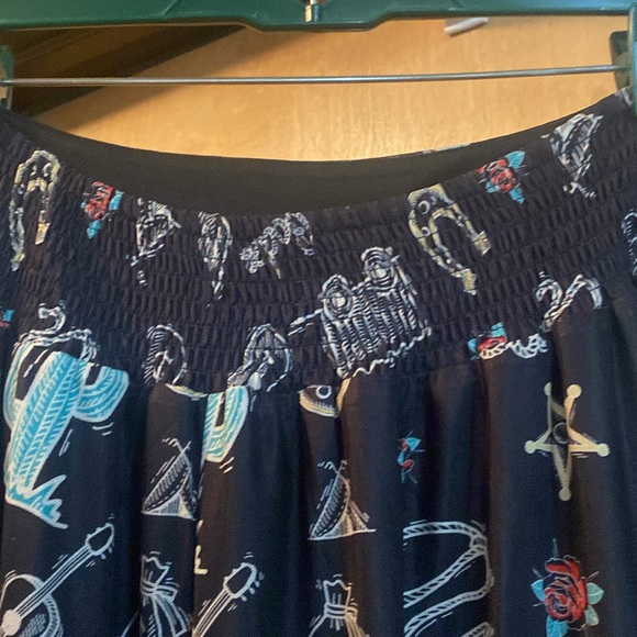 Rowdy Crowd Western Skirt - Picture 8 of 12